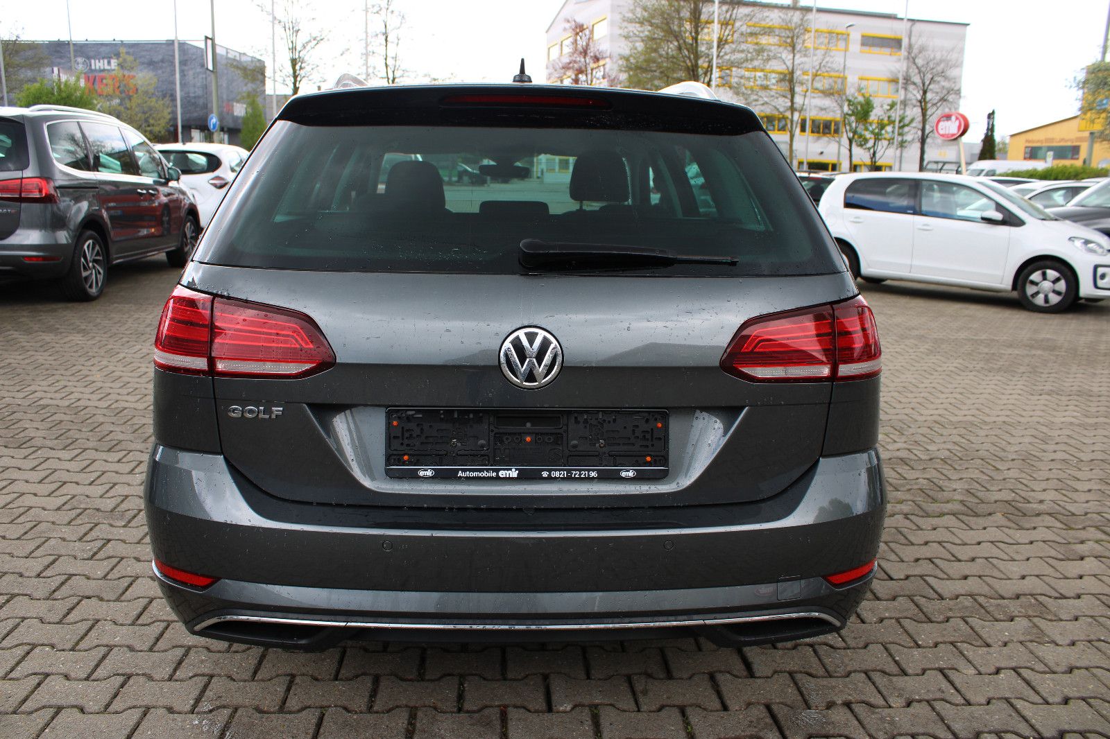 Fahrzeugabbildung Volkswagen Golf 2.0 TDI SCR DSG IQ.DRIVE Variant