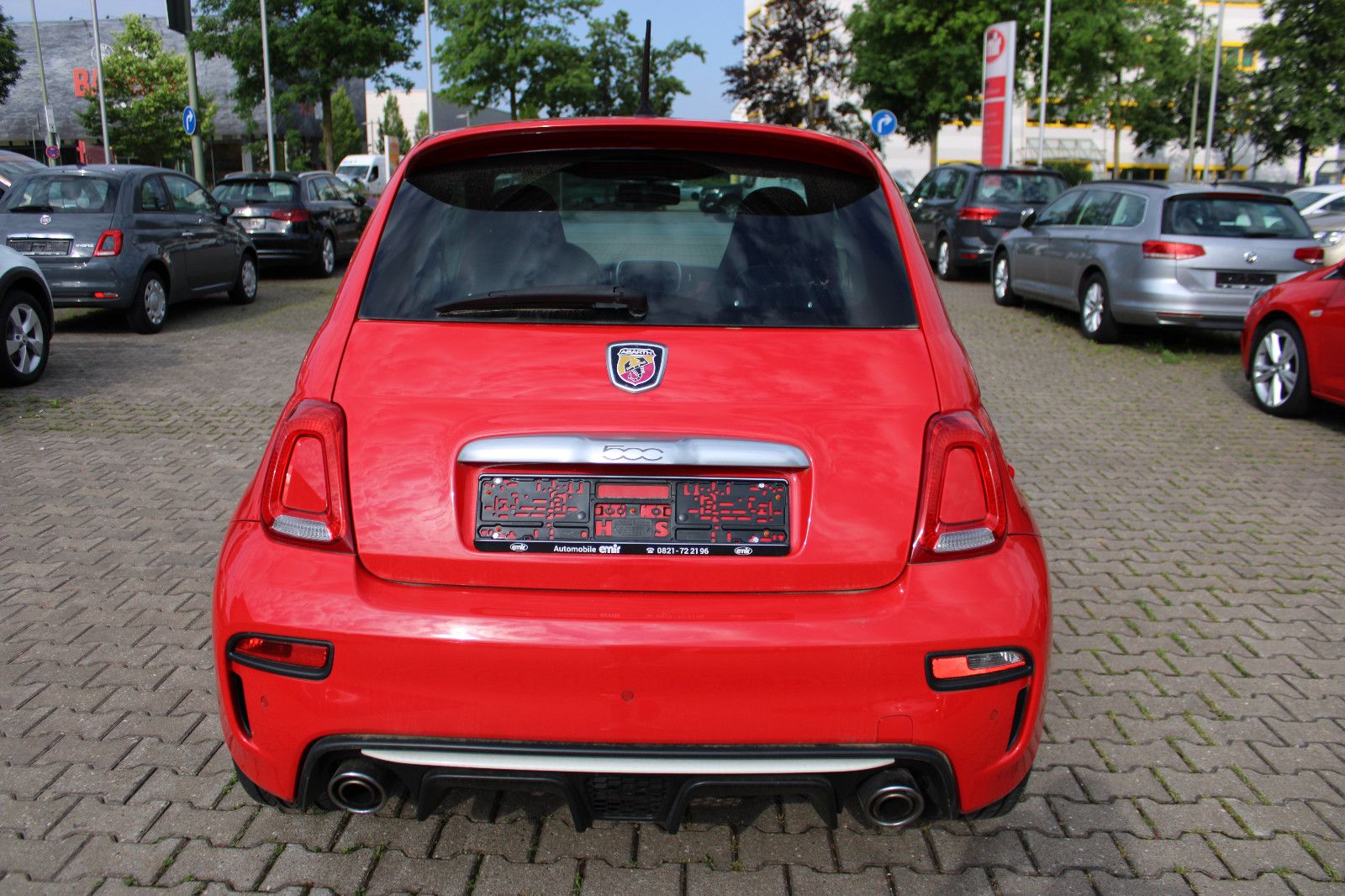 Fahrzeugabbildung Abarth 595 Abarth 1.4 T-Jet 16V