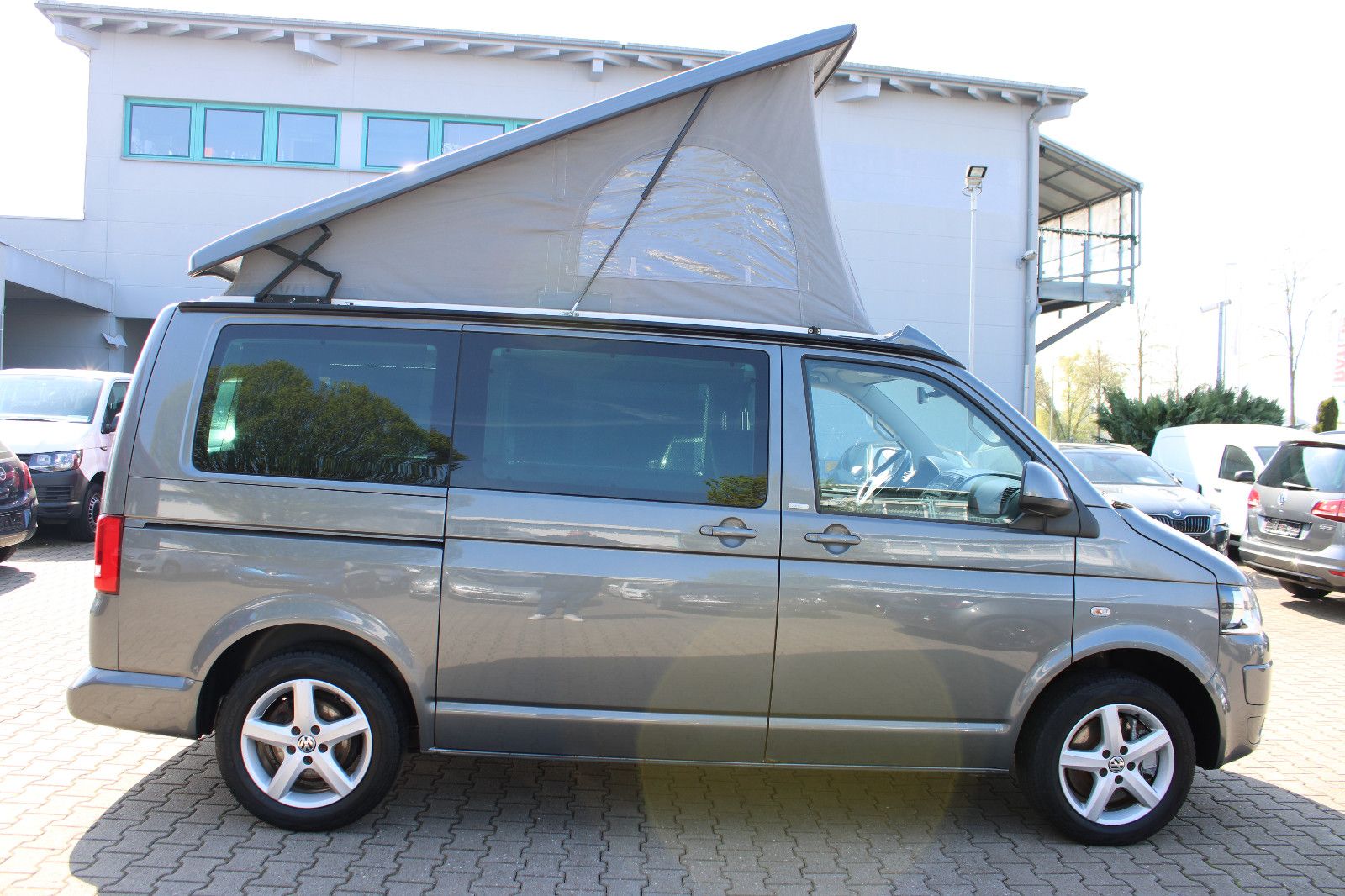 Fahrzeugabbildung Volkswagen T5 Multivan Aufstelldach