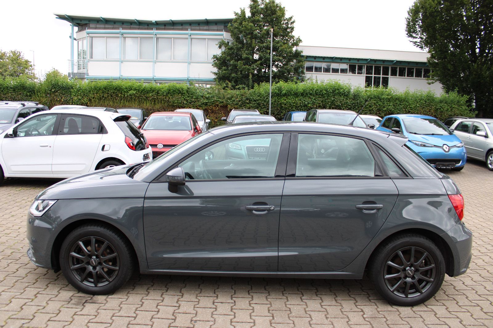 Fahrzeugabbildung Audi A1 1.0 TFSI Sportback Klima,PDC,SHZ