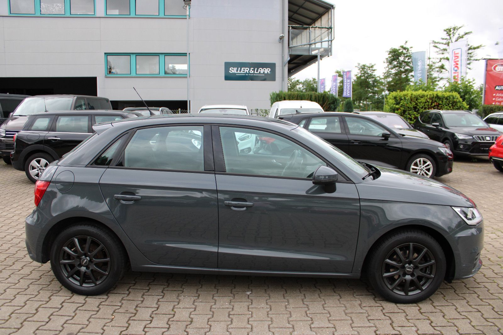 Fahrzeugabbildung Audi A1 1.0 TFSI Sportback Klima,PDC,SHZ