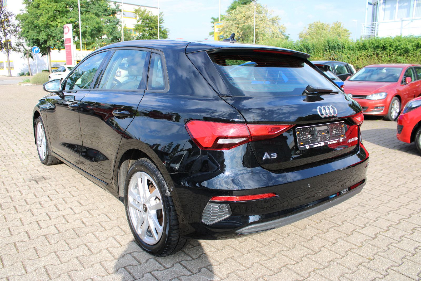 Fahrzeugabbildung Audi A3 40 TFSI e S tronic Sportback