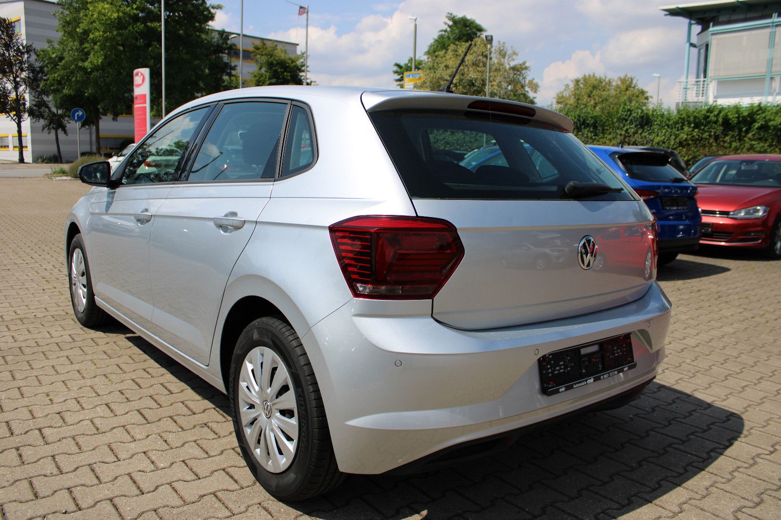 Fahrzeugabbildung Volkswagen Polo 1.0 TSI PDC,SHZ,LED 1.Hand