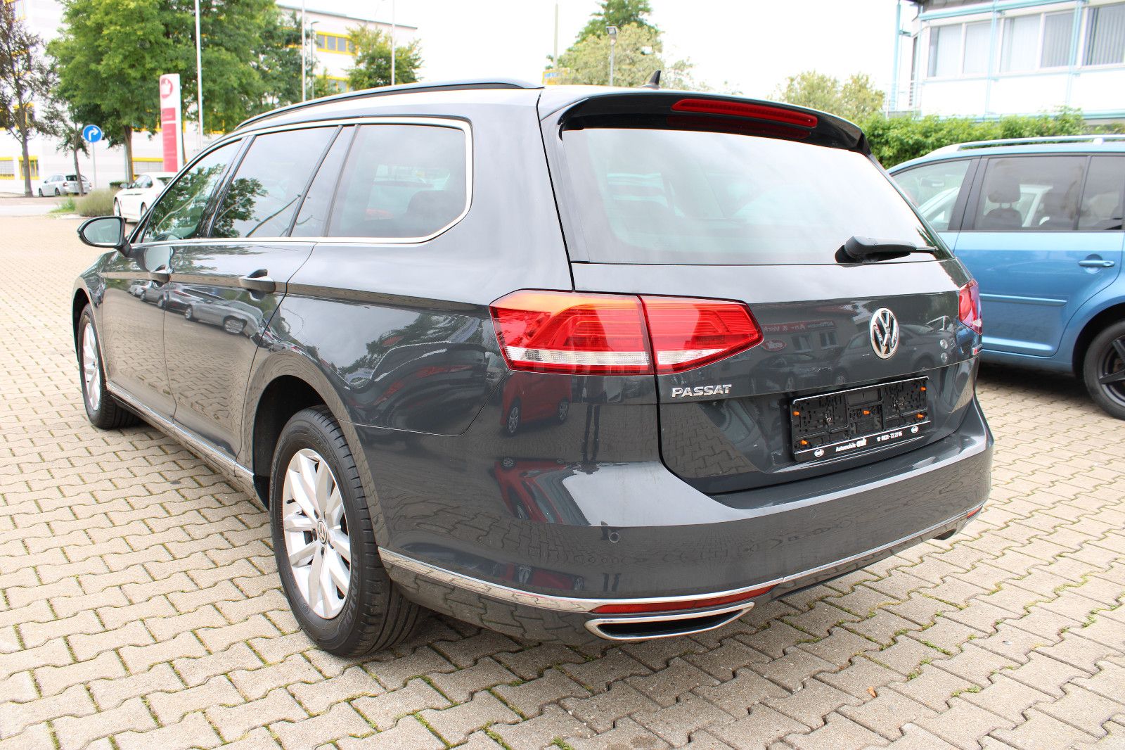 Fahrzeugabbildung Volkswagen Passat Variant 2.0 TDI SCR  DSG 4Motion