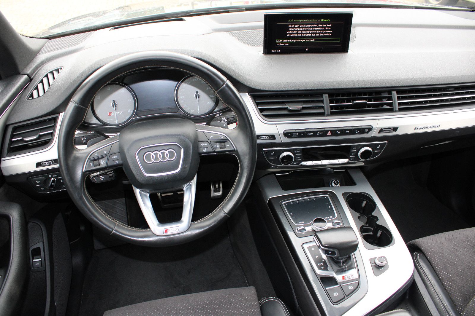 Fahrzeugabbildung Audi SQ7 4.0 TDI quattro Matrix,AHK,Head-Up,Navi,Soft