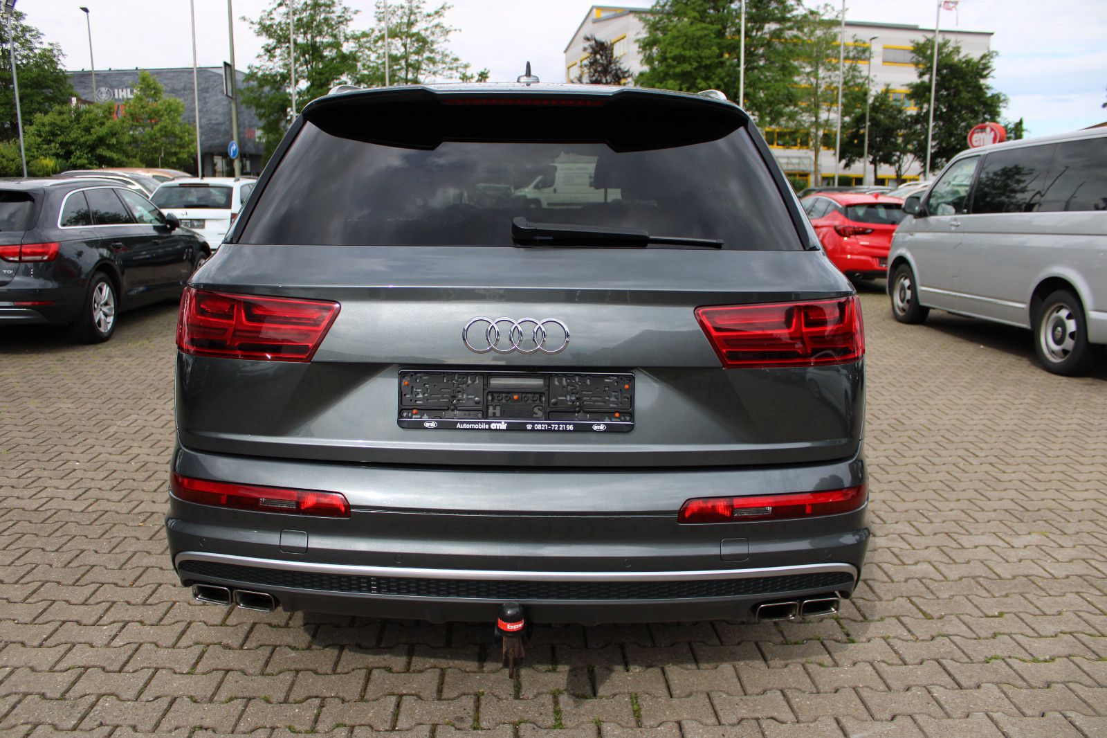 Fahrzeugabbildung Audi SQ7 4.0 TDI quattro Matrix,AHK,Head-Up,Navi,Soft