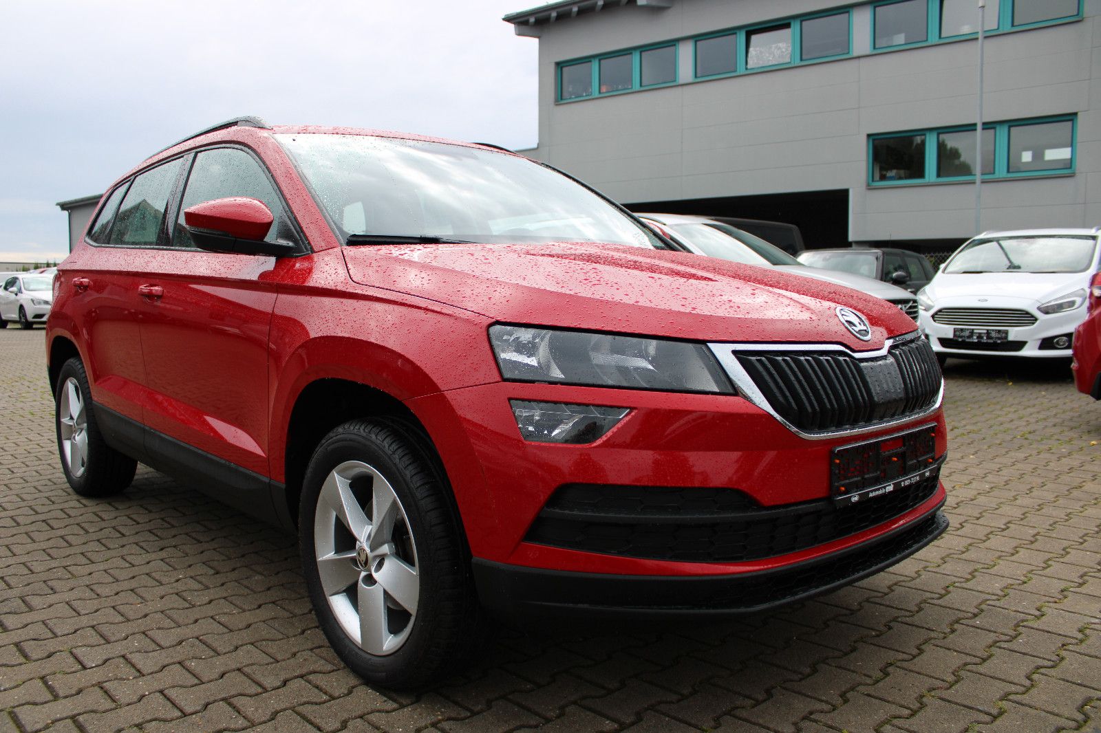 Fahrzeugabbildung SKODA Karoq 1.0 TSI DSG PDC,SHZ,LED