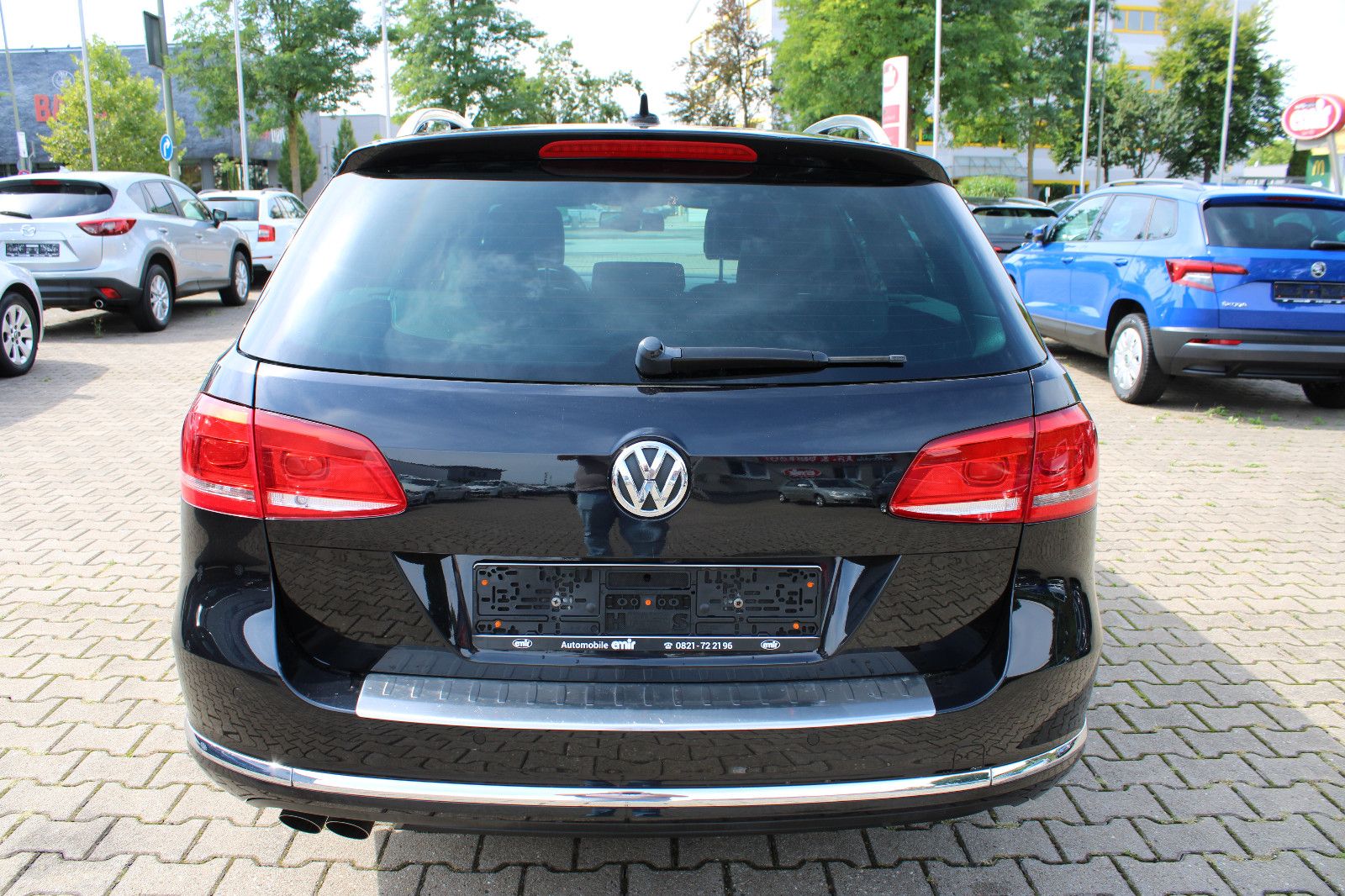 Fahrzeugabbildung Volkswagen Passat Variant 2.0 TDI Kamera,AHK,PDC,Leder,SHZ