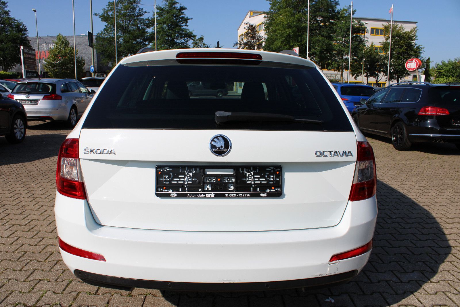 Fahrzeugabbildung SKODA Octavia 2.0 TDI PDC,Leder,LED,Xenon,SHZ