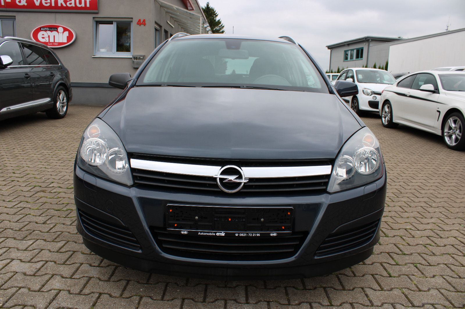 Fahrzeugabbildung Opel Astra Caravan 1.6 Klimaautom., Leder