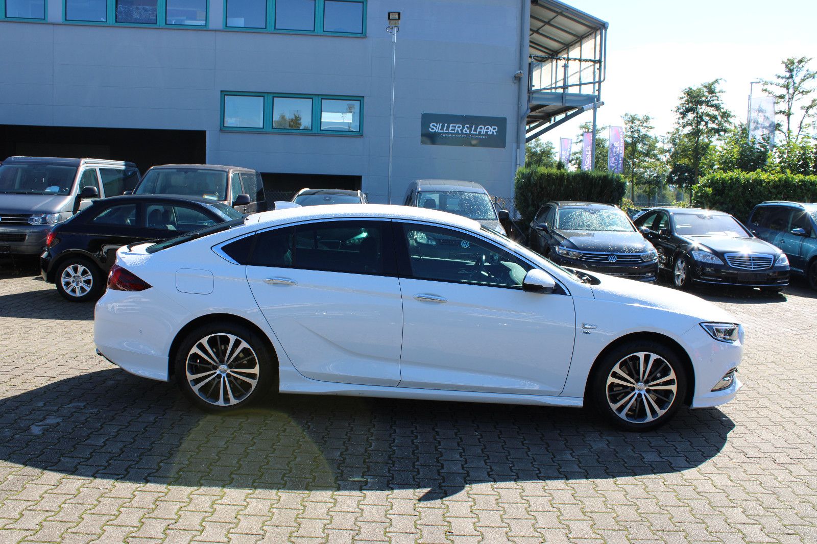 Fahrzeugabbildung Opel Insignia B Grand Sport Innovation 4x4