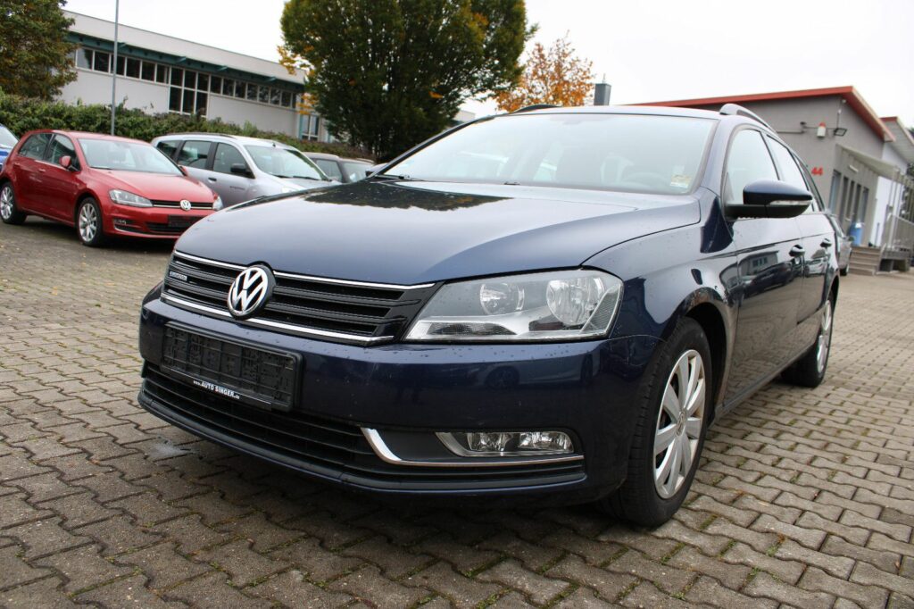 Volkswagen Passat Variant 1.6 TDI Navi,SHZ,