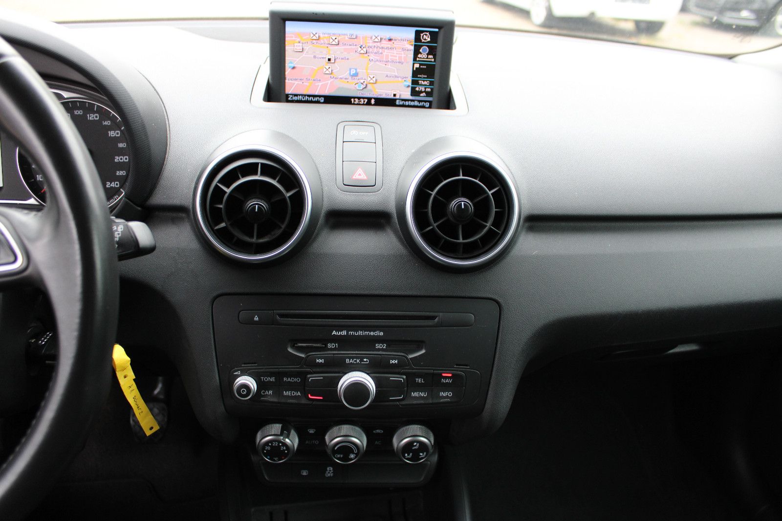 Fahrzeugabbildung Audi A1 1.6 TDI PDC,Xenon,Navi,LED