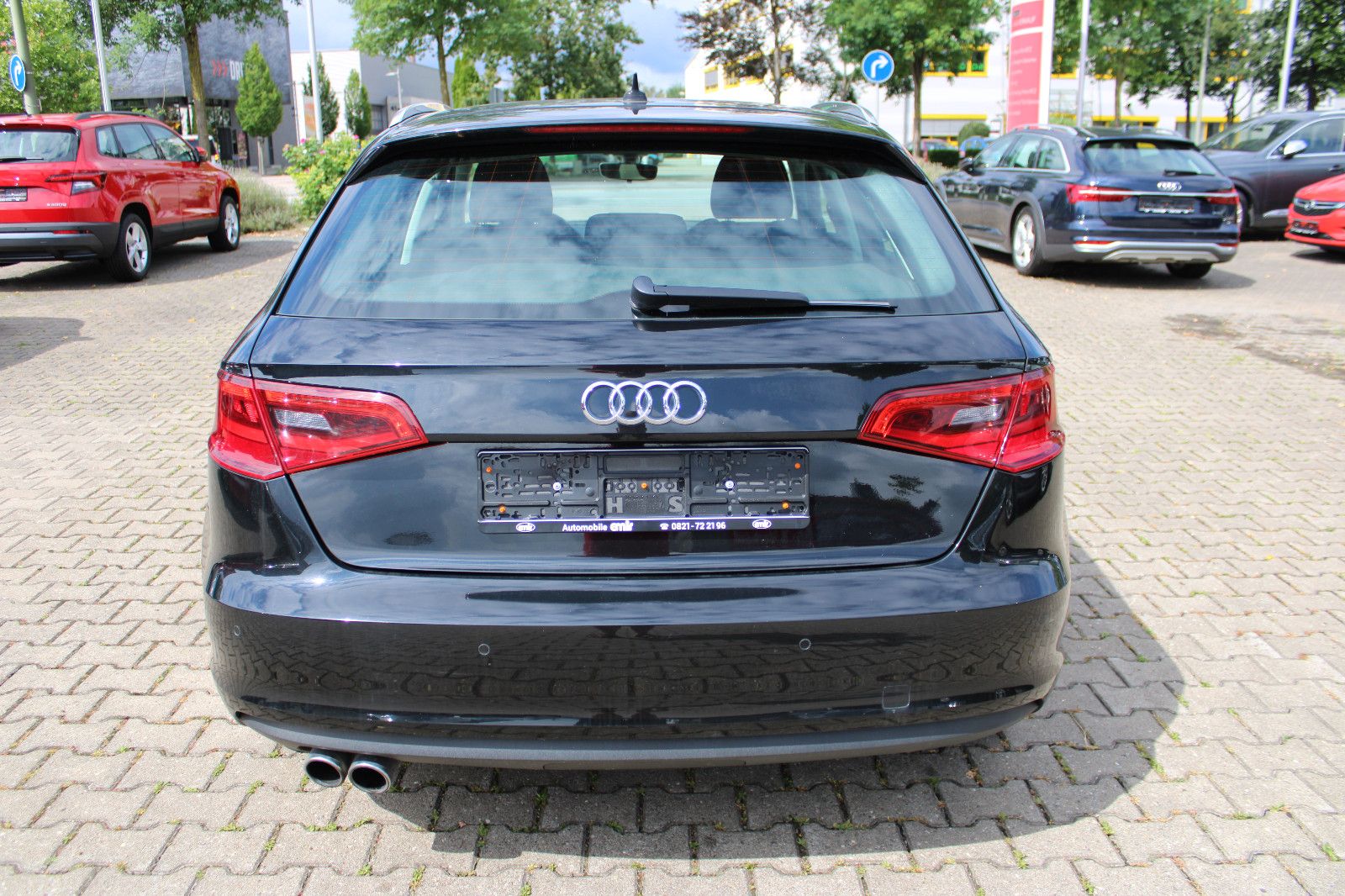 Fahrzeugabbildung Audi A3 1.4 TFSI S tronic Sportback Navi,PDC,SHZ,AHK