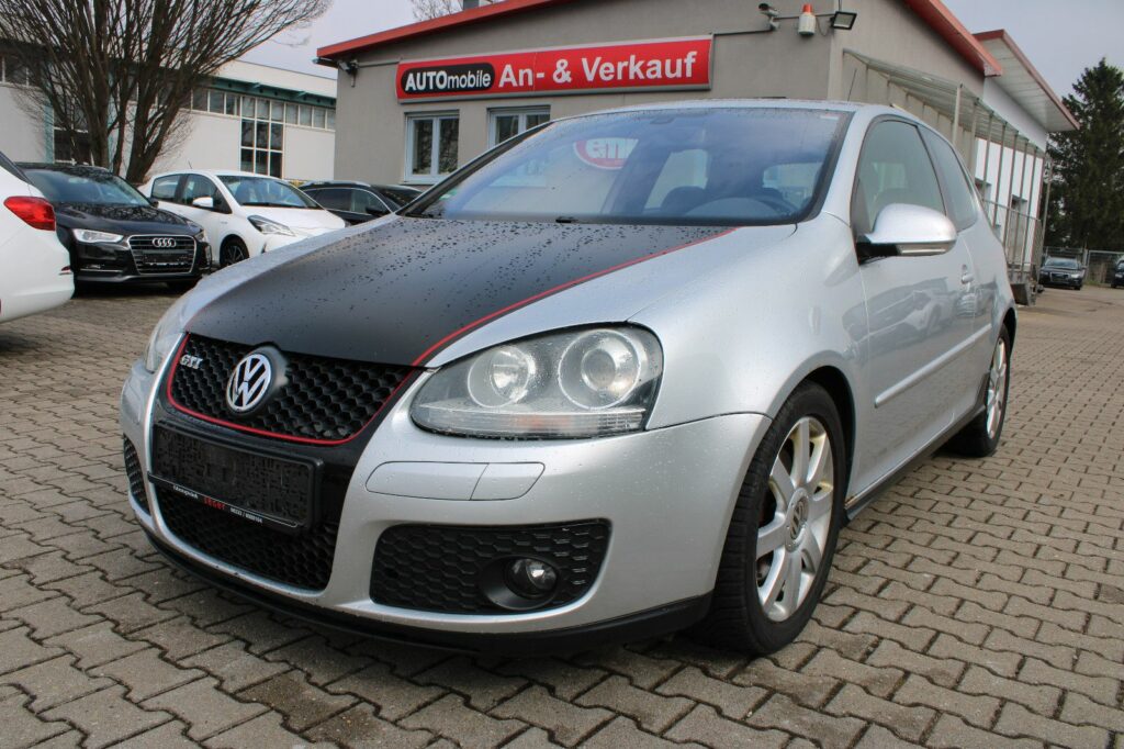 Volkswagen Golf 2.0 T DSG GTI Navi,SHZ,Xenon