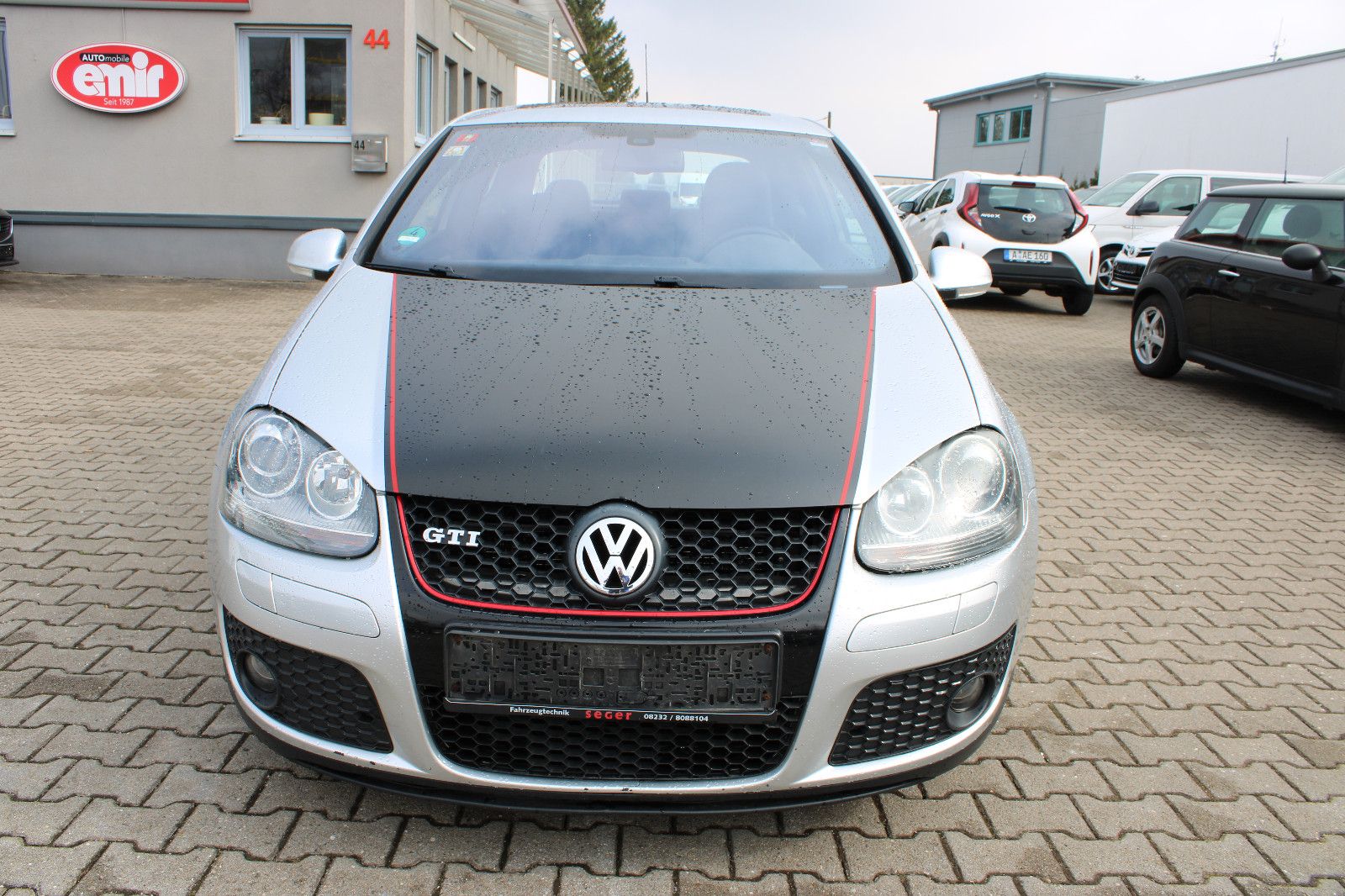 Fahrzeugabbildung Volkswagen Golf 2.0 T DSG GTI Navi,SHZ,Xenon