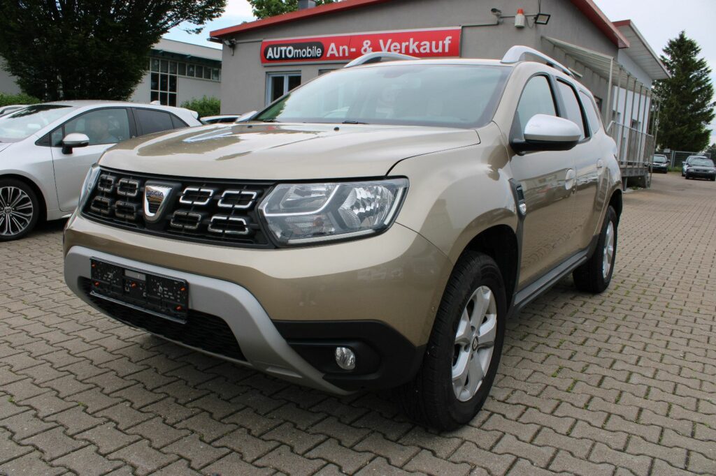 Dacia Duster TCe  4WD Prestige PDC,Kamera,Navi,SHZ,LED