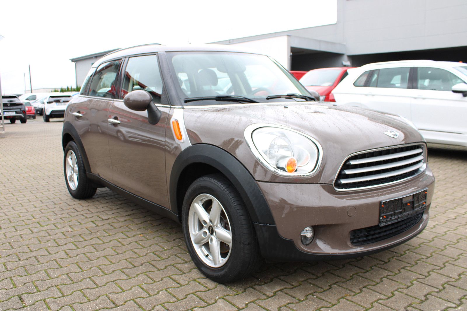 Fahrzeugabbildung MINI COOPER Countryman Cooper