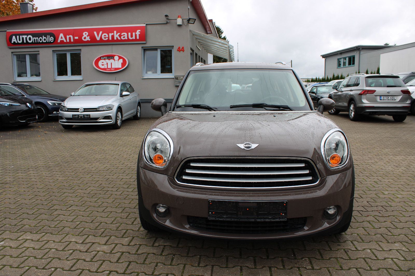 Fahrzeugabbildung MINI COOPER Countryman Cooper