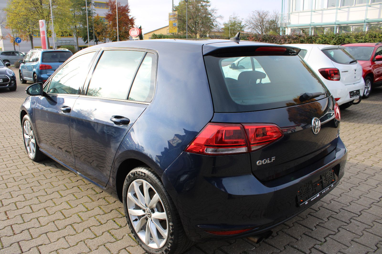 Fahrzeugabbildung Volkswagen Golf 1.4 TSI  PDC,Kamera,SHZ,Leder,Xenon