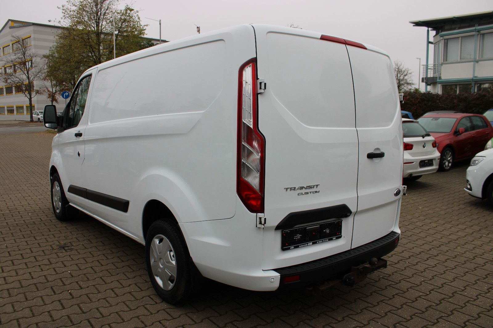 Fahrzeugabbildung Ford Transit Custom Kamera,AHK,Klima,PDC,LED