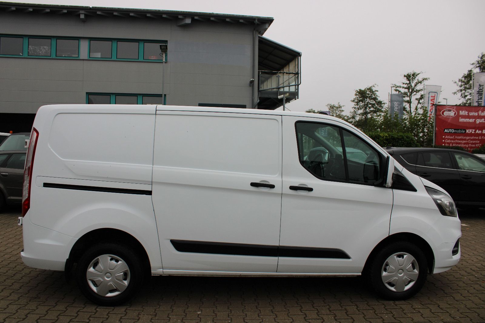 Fahrzeugabbildung Ford Transit Custom Kamera,AHK,Klima,PDC,LED