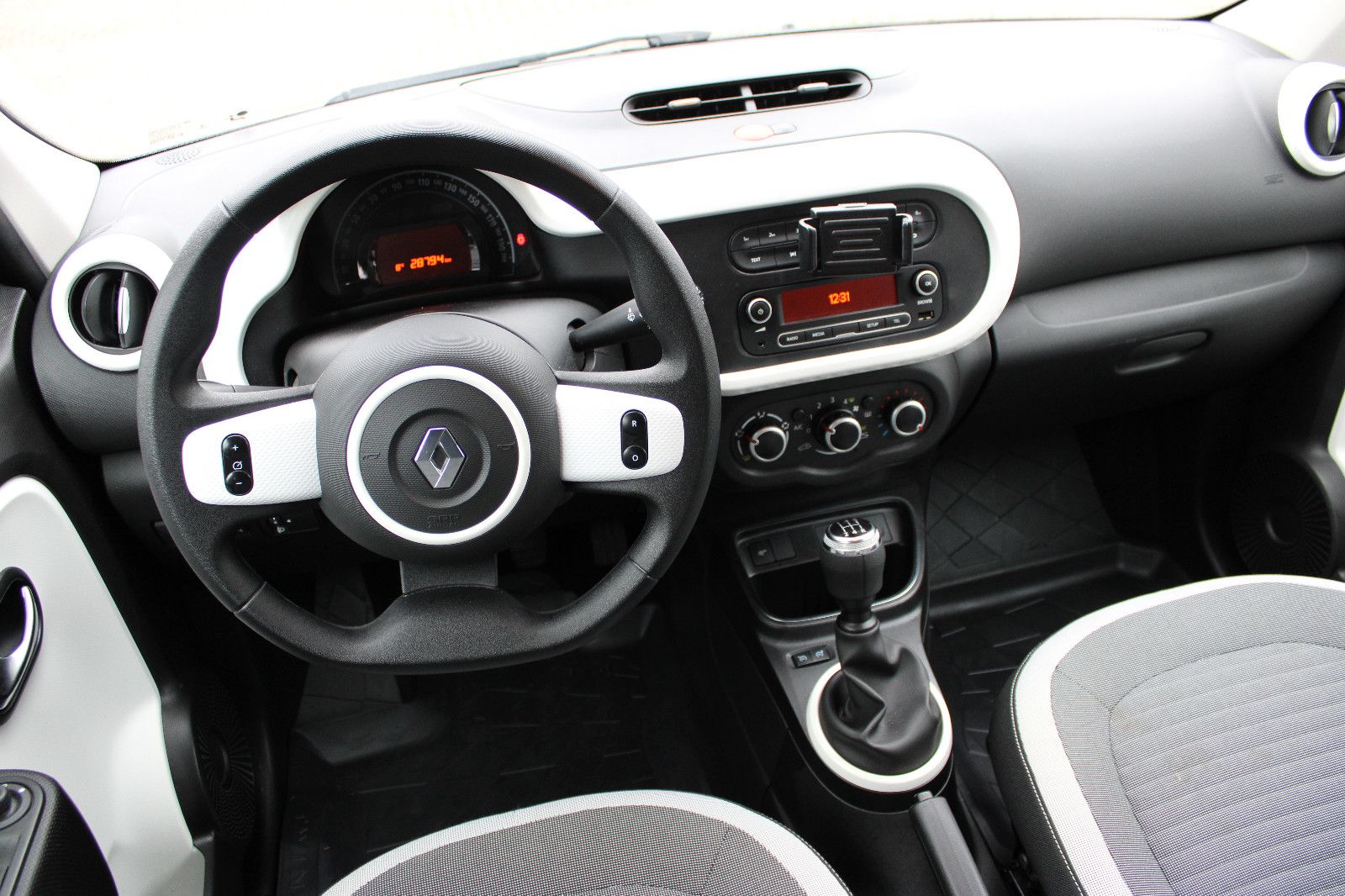 Fahrzeugabbildung Renault Twingo SCe 75 Limited PDC,Klima,LED