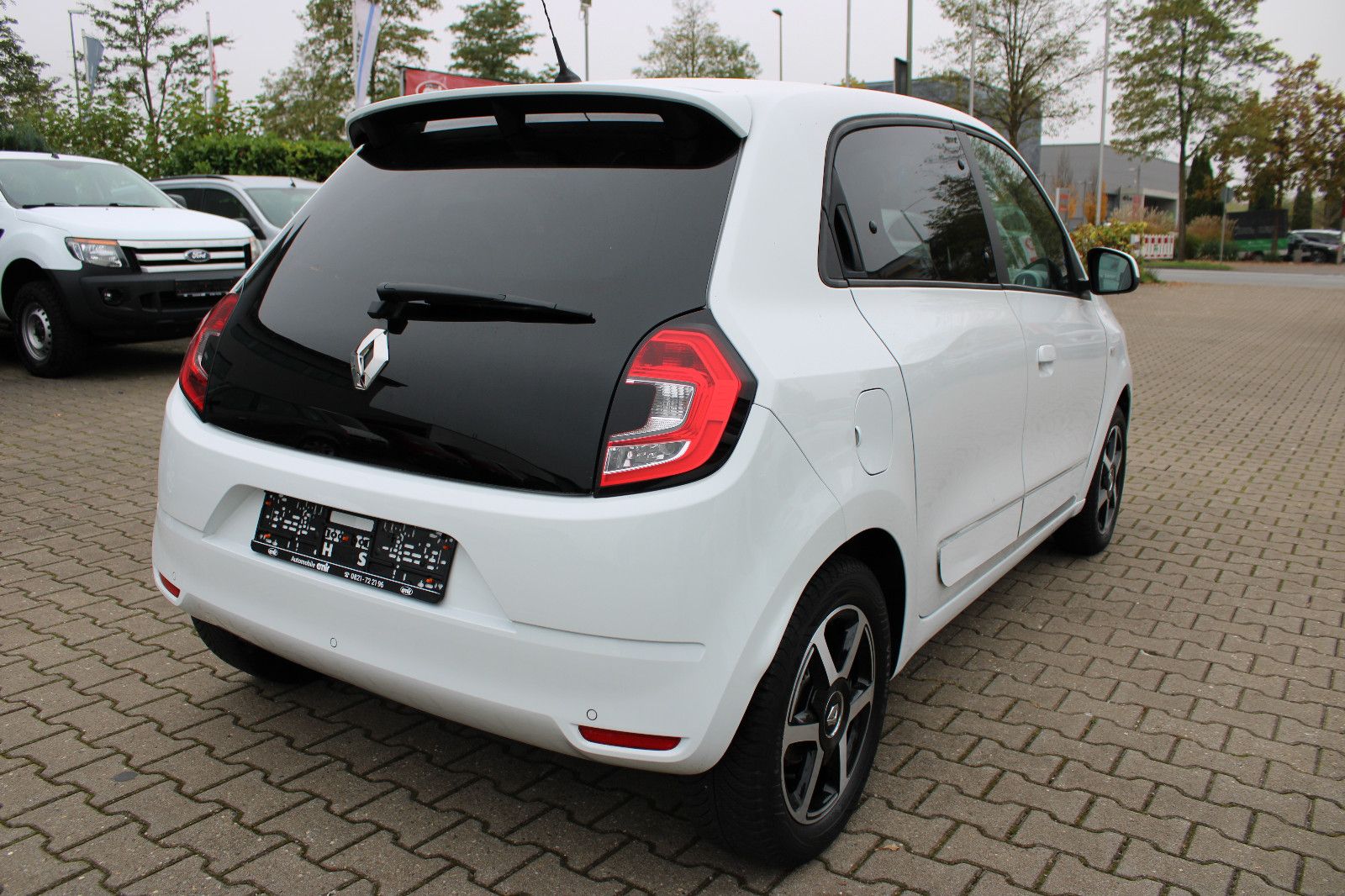 Fahrzeugabbildung Renault Twingo SCe 75 Limited PDC,Klima,LED