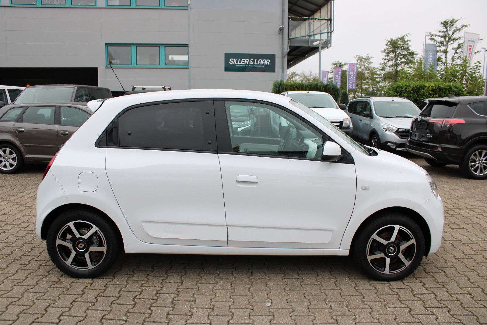 Fahrzeugabbildung Renault Twingo SCe 75 Limited PDC,Klima,LED