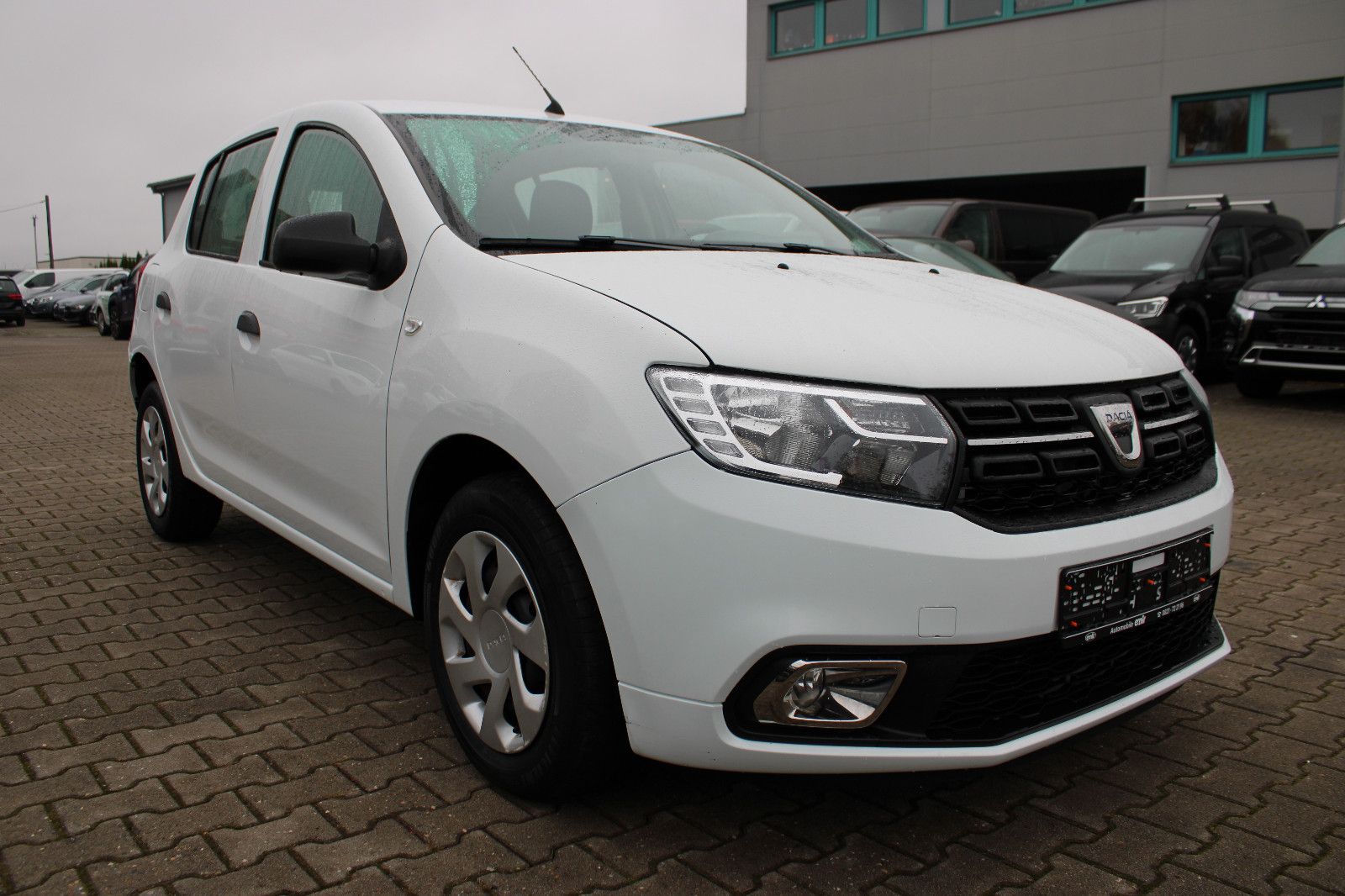 Fahrzeugabbildung Dacia Sandero SCe 75 Klima,AHK