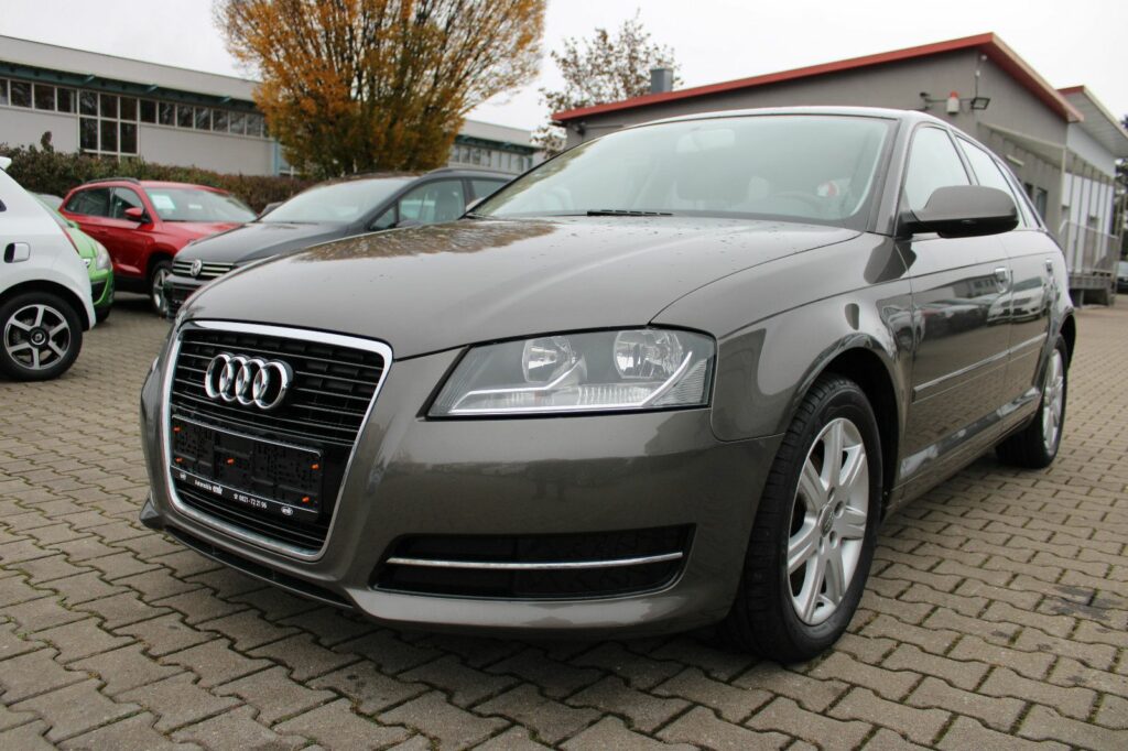 Audi A3 1.2 TFSI  Sportback PDC,SHZ