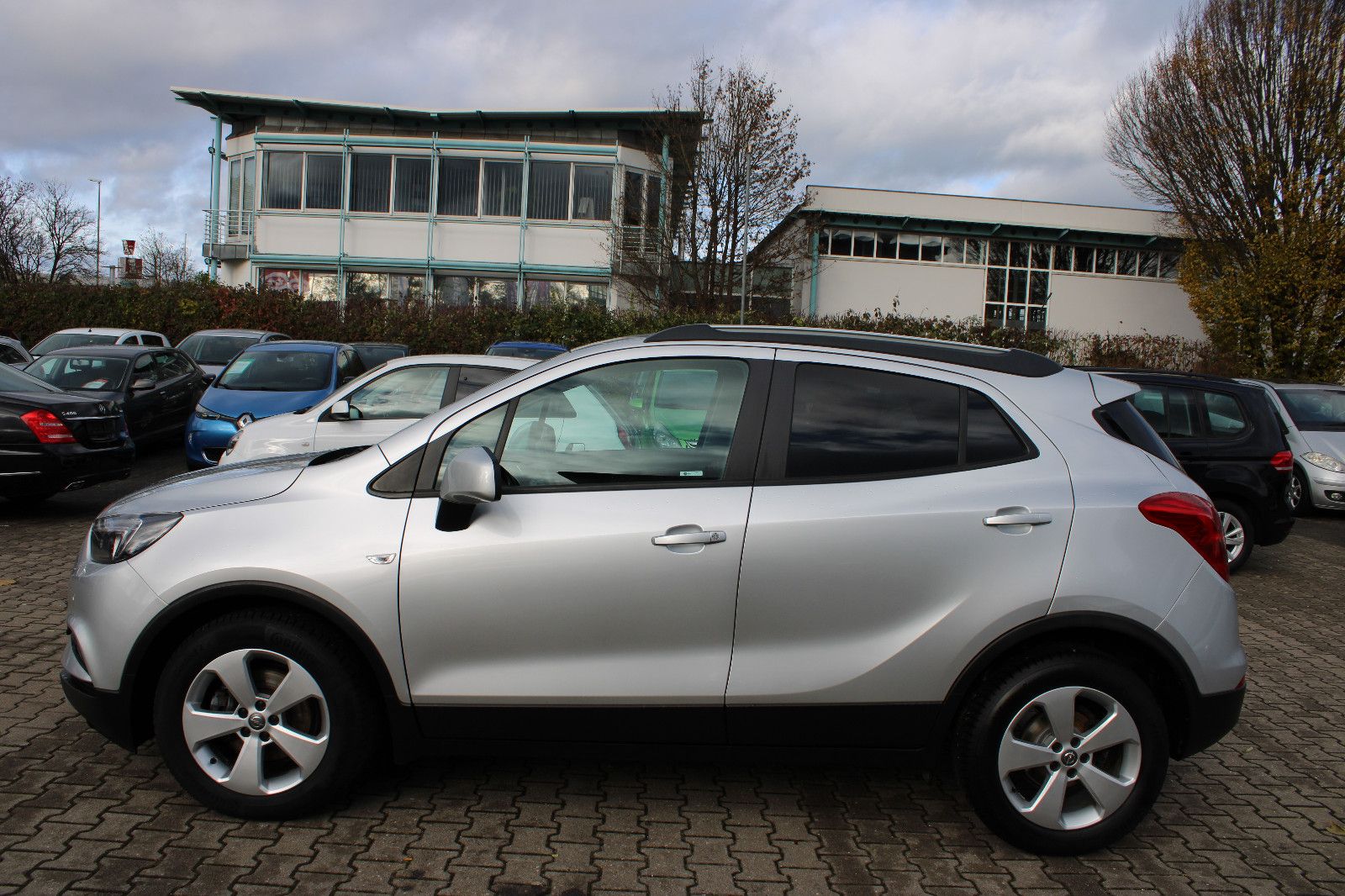 Fahrzeugabbildung Opel Mokka X 1.4 Turbo  Automatik,PDC,Kamera,SHZ,AHK