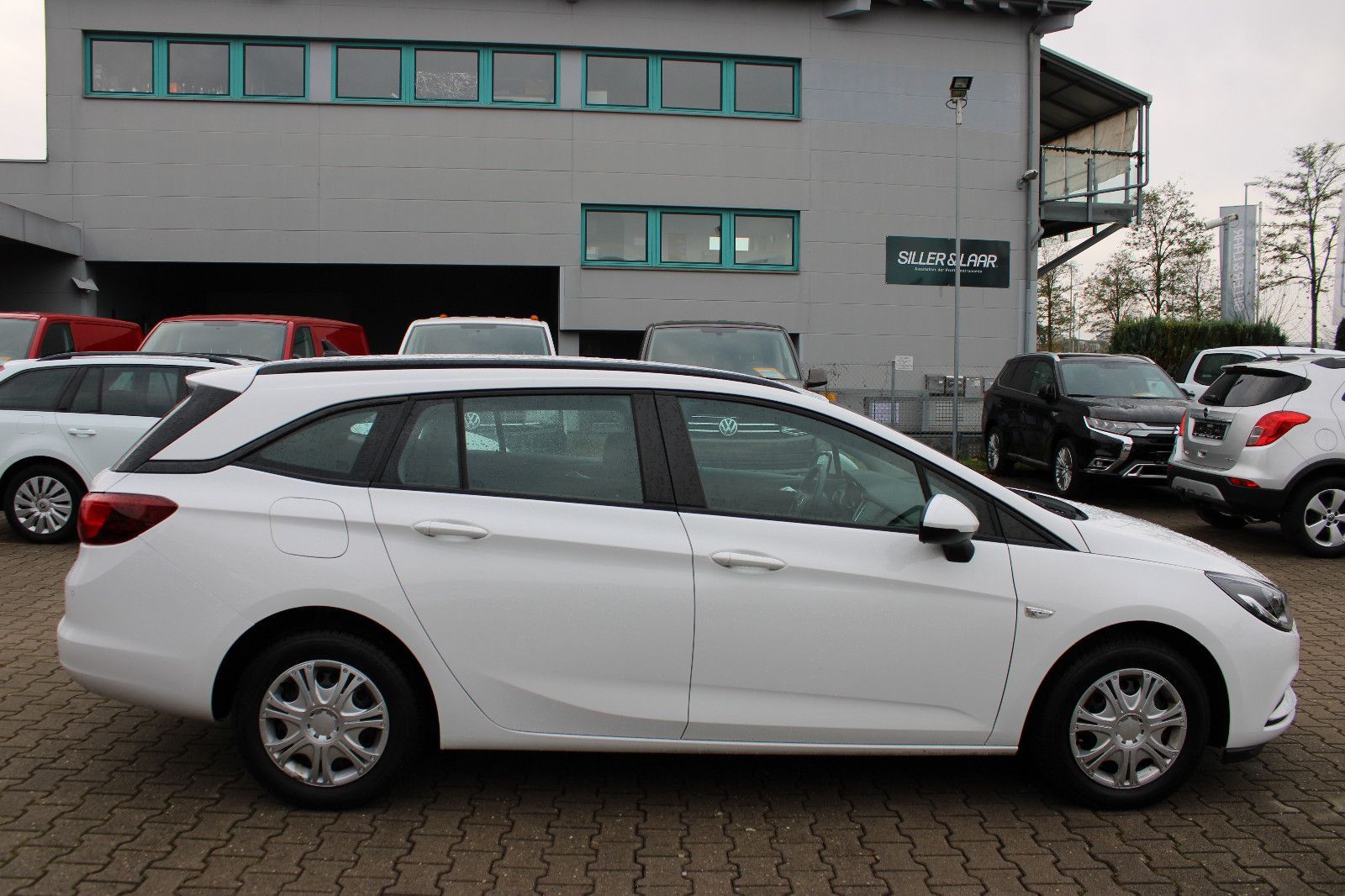 Fahrzeugabbildung Opel Astra ST 1.6 Diesel Navi,PDC,SHZ,LHZ