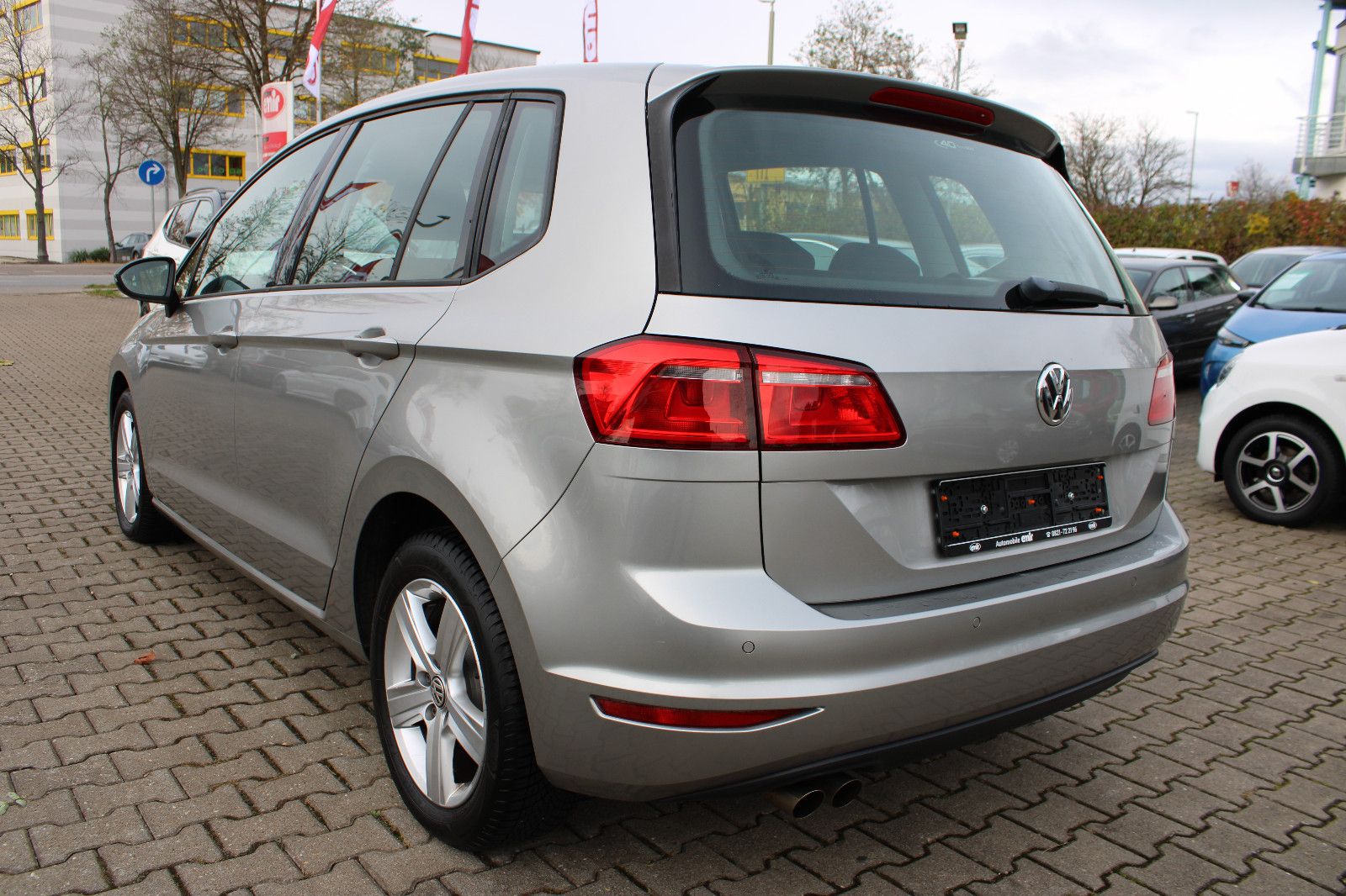 Fahrzeugabbildung Volkswagen Golf Sportsvan 1.4 TSI DSG PDC,Kamera,SHZ