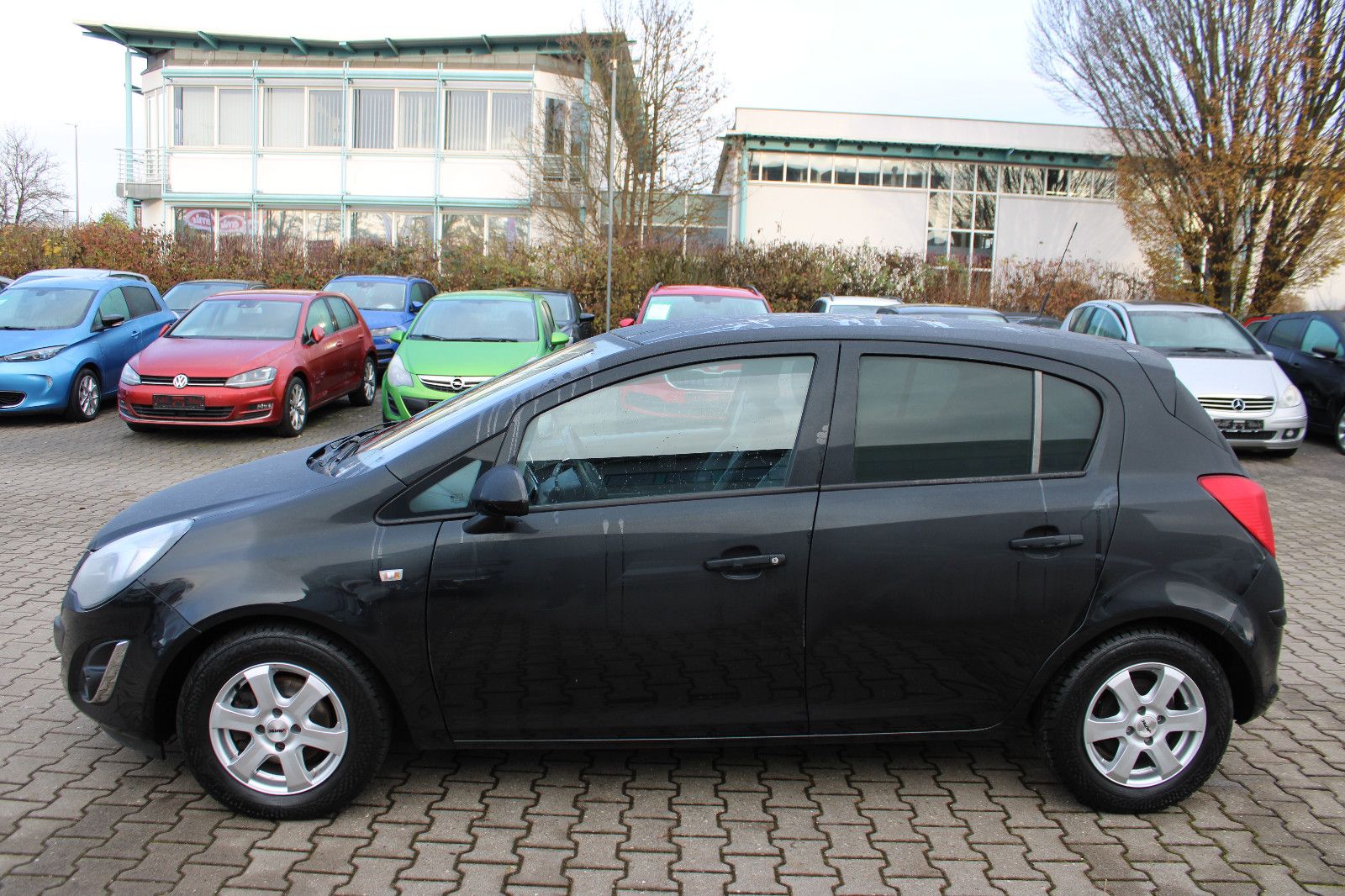 Fahrzeugabbildung Opel Corsa 1.3 CDTI Navi,PDC,SHZ,LHZ,Tempomat