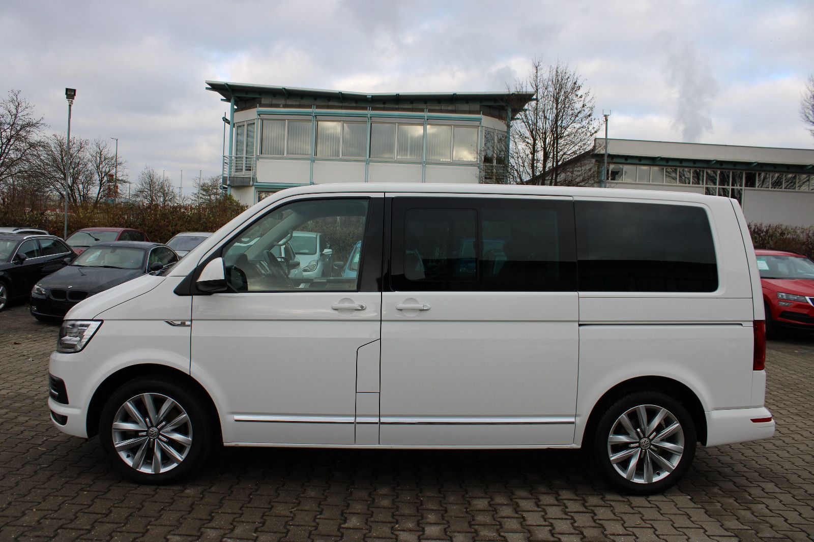 Fahrzeugabbildung Volkswagen T6 4 Motion Generation Six DSG,LED,Kamera,AHK.