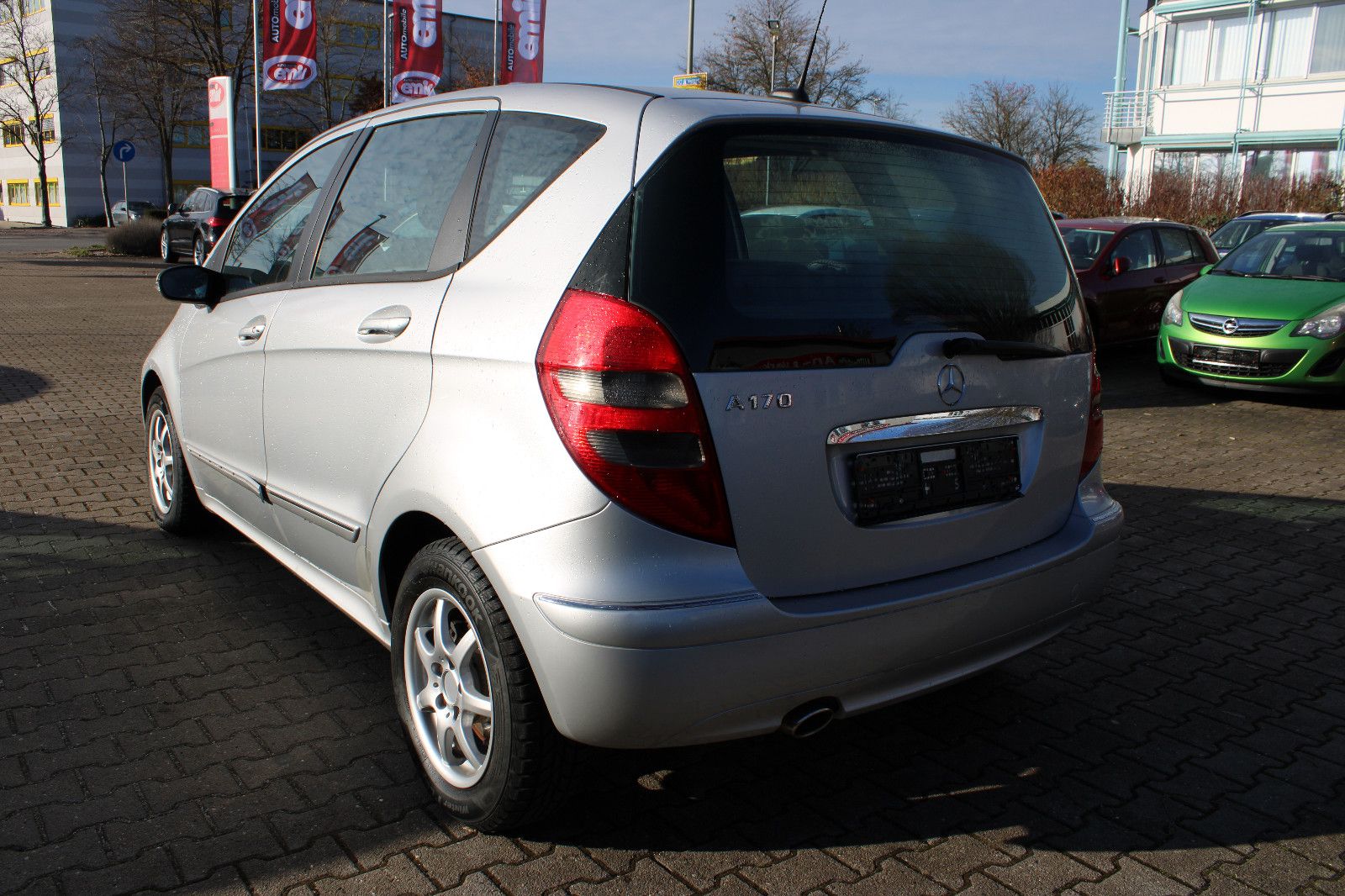 Fahrzeugabbildung Mercedes-Benz A 170 AVANTGARDE Xenon,Leder,SHZ,Panorama