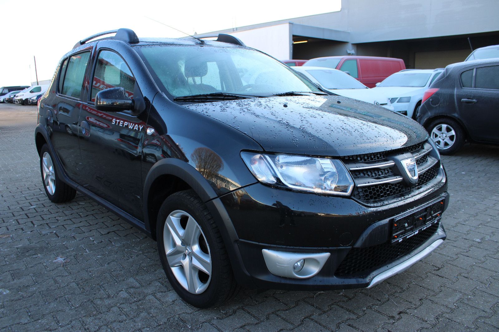 Fahrzeugabbildung Dacia Sandero TCe 90 Stepway Navi,Bluetooth