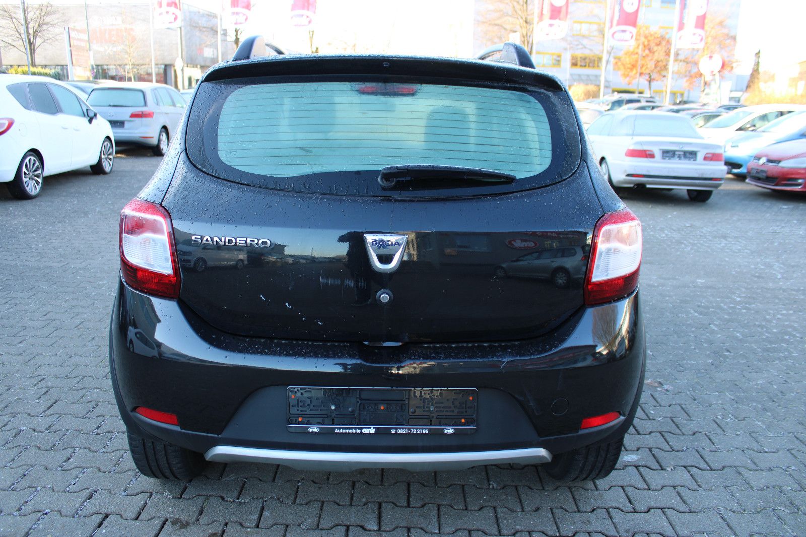 Fahrzeugabbildung Dacia Sandero TCe 90 Stepway Navi,Bluetooth