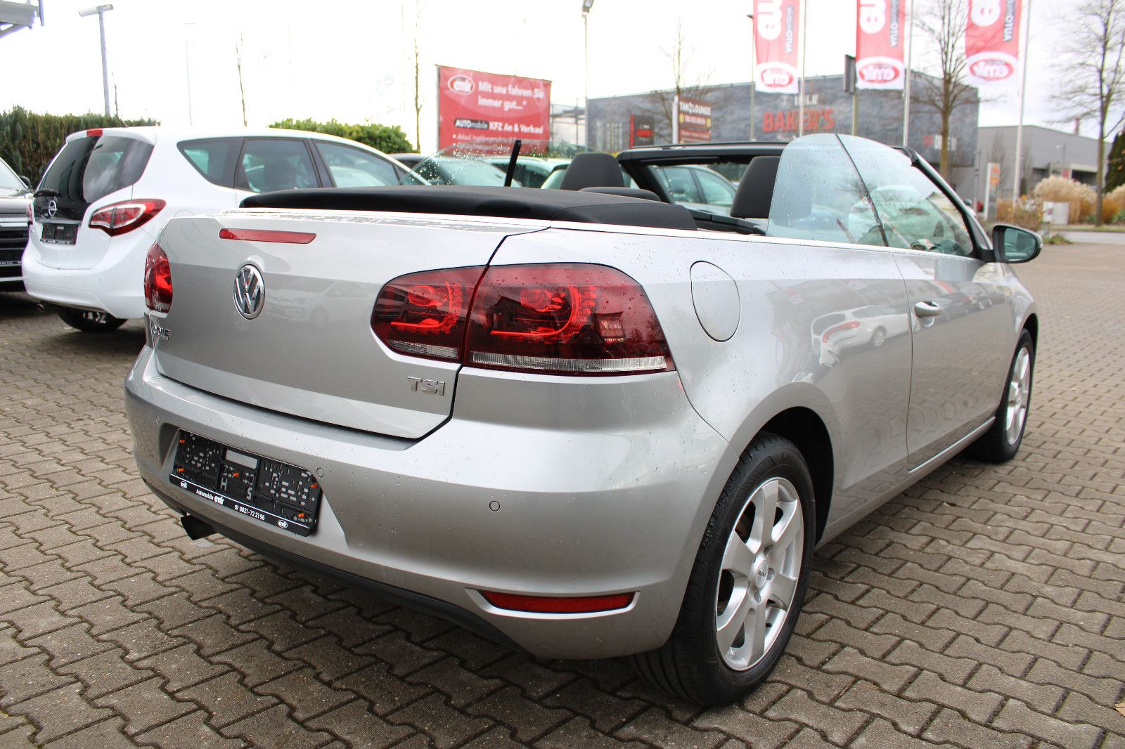 Fahrzeugabbildung Volkswagen Golf 1.2 TSI Cabrio SHZ,PDC,Navi