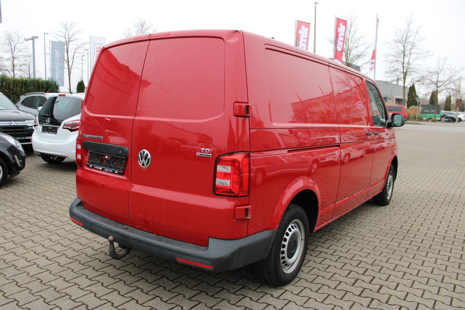 Fahrzeugabbildung Volkswagen T6 Kasten 4 Motion Lang 2.0TDI Navi,AHK,Klima