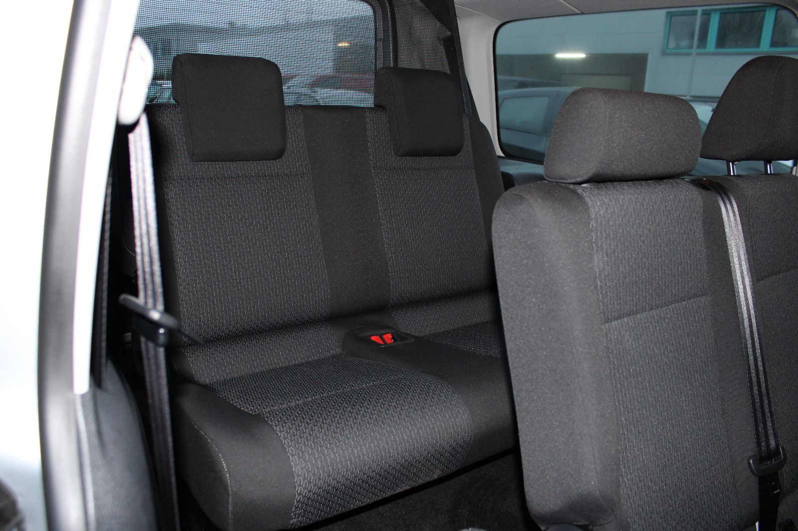 Fahrzeugabbildung Volkswagen Caddy 2,0TDI Maxi 7-Sitzer PDC,SHZ