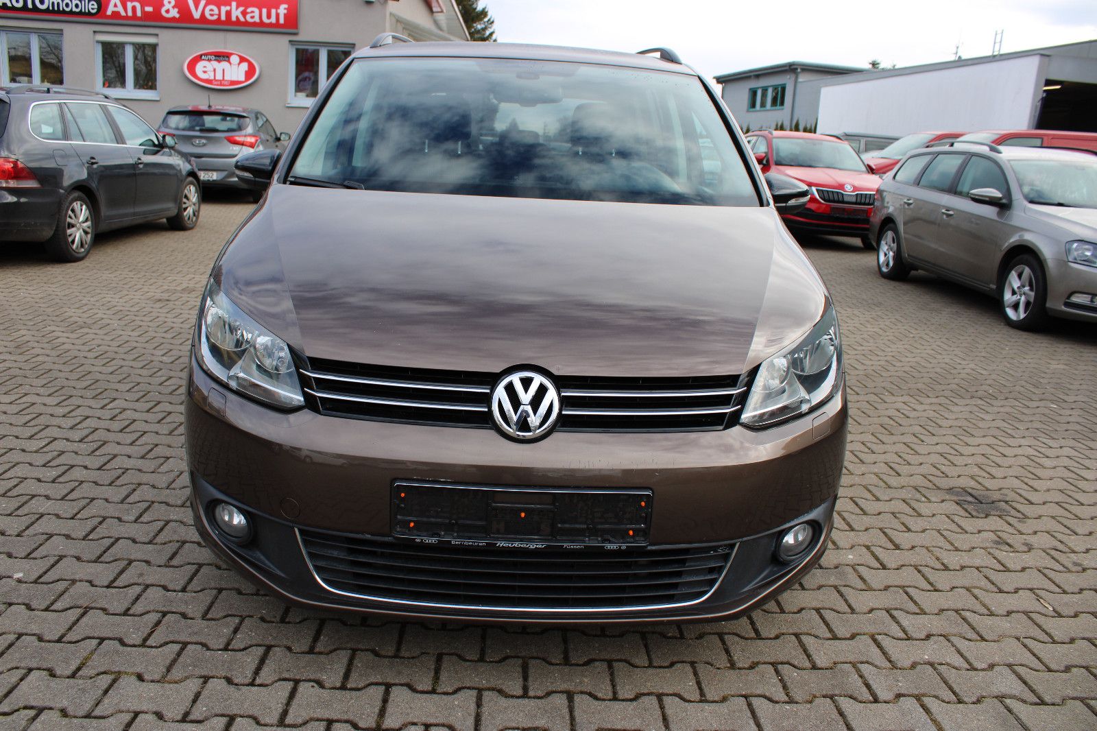 Fahrzeugabbildung Volkswagen Touran Match 2.0 TDI PDC,LED,SHZ