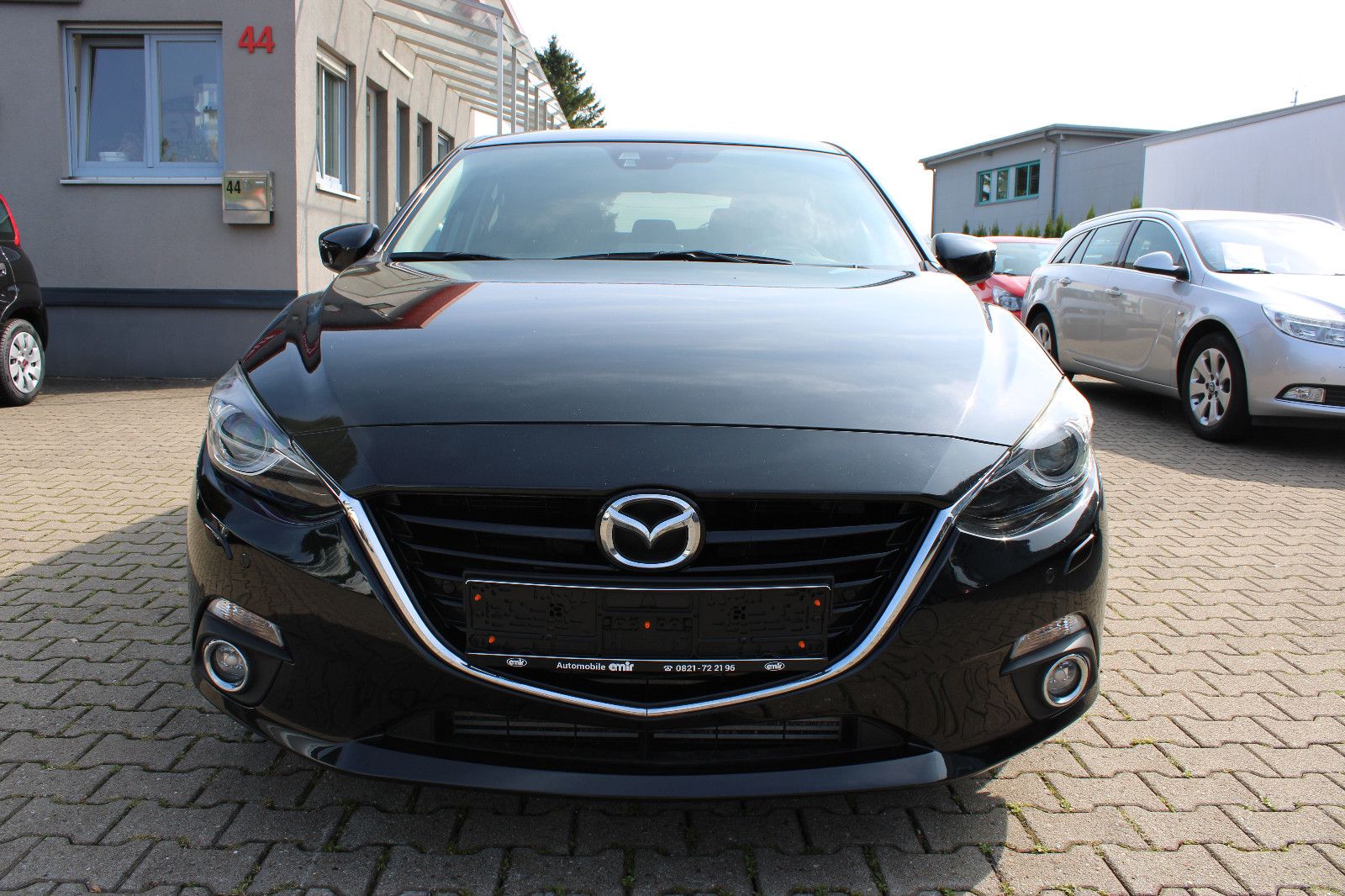 Fahrzeugabbildung Mazda 3 2.2 SKYACTIV-D 150 Sports-Line Navi,Xenon,Head