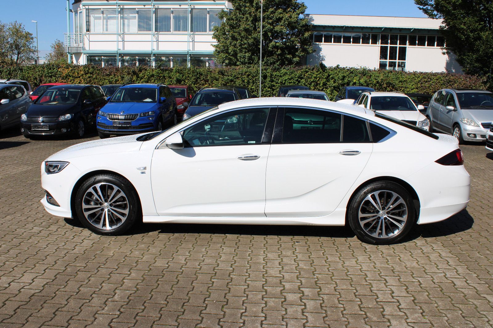 Fahrzeugabbildung Opel Insignia B Grand Sport Innovation 4x4