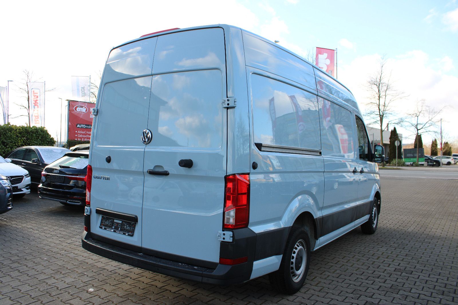 Fahrzeugabbildung Volkswagen Crafter 35 MR 2.0TDI PDC,Klima 1.Hand