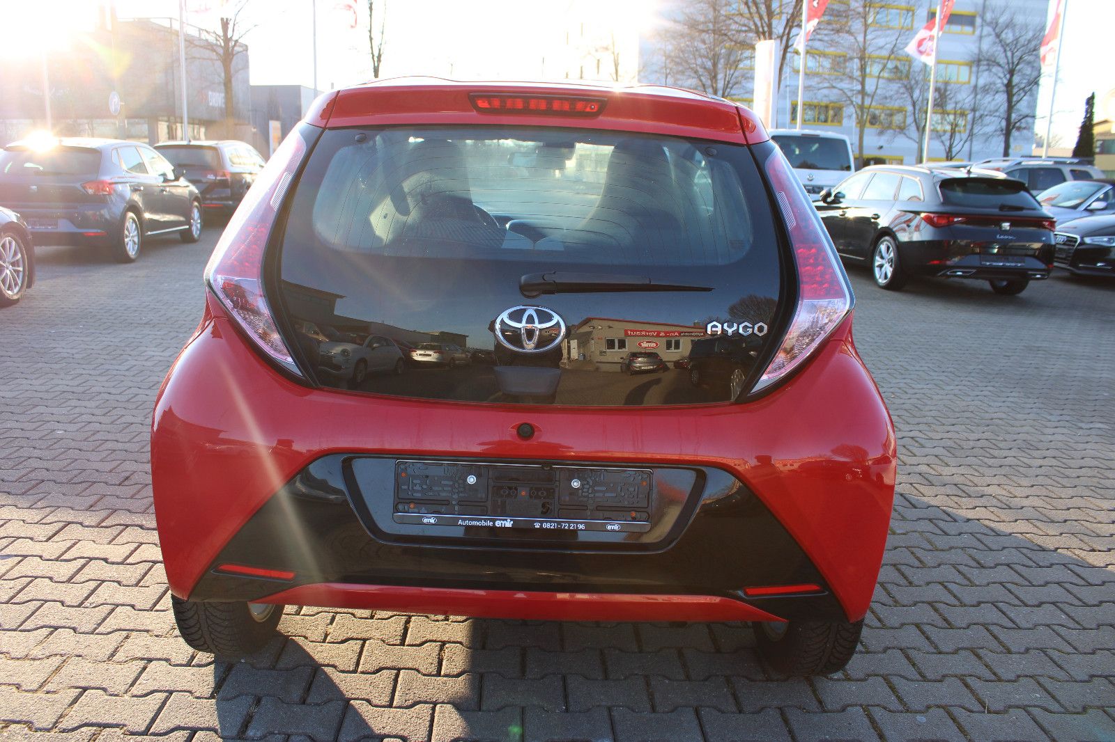 Fahrzeugabbildung Toyota Aygo 1,0-l-VVT-i x-shift Navi,Kamera Faltdach