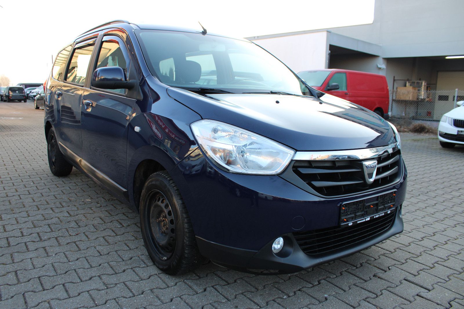 Fahrzeugabbildung Dacia Lodgy TCe 115 Klima,PDC,AHK,SHZ