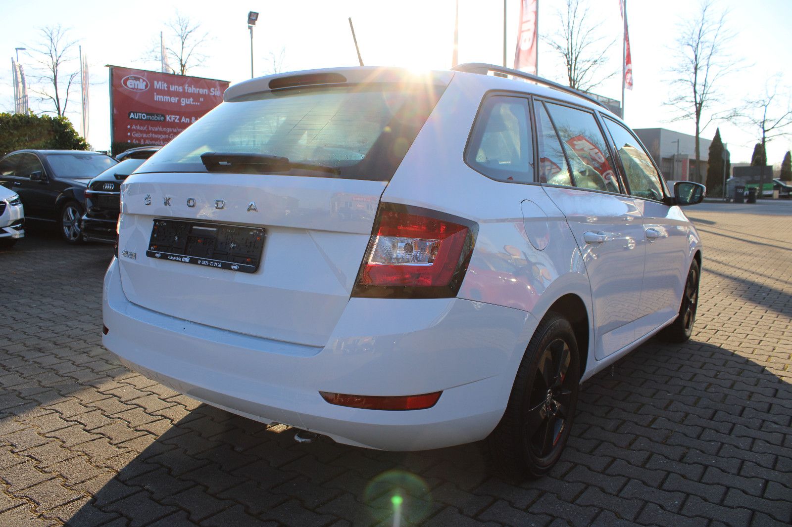 Fahrzeugabbildung SKODA Fabia 1.0 TSI  COMBI