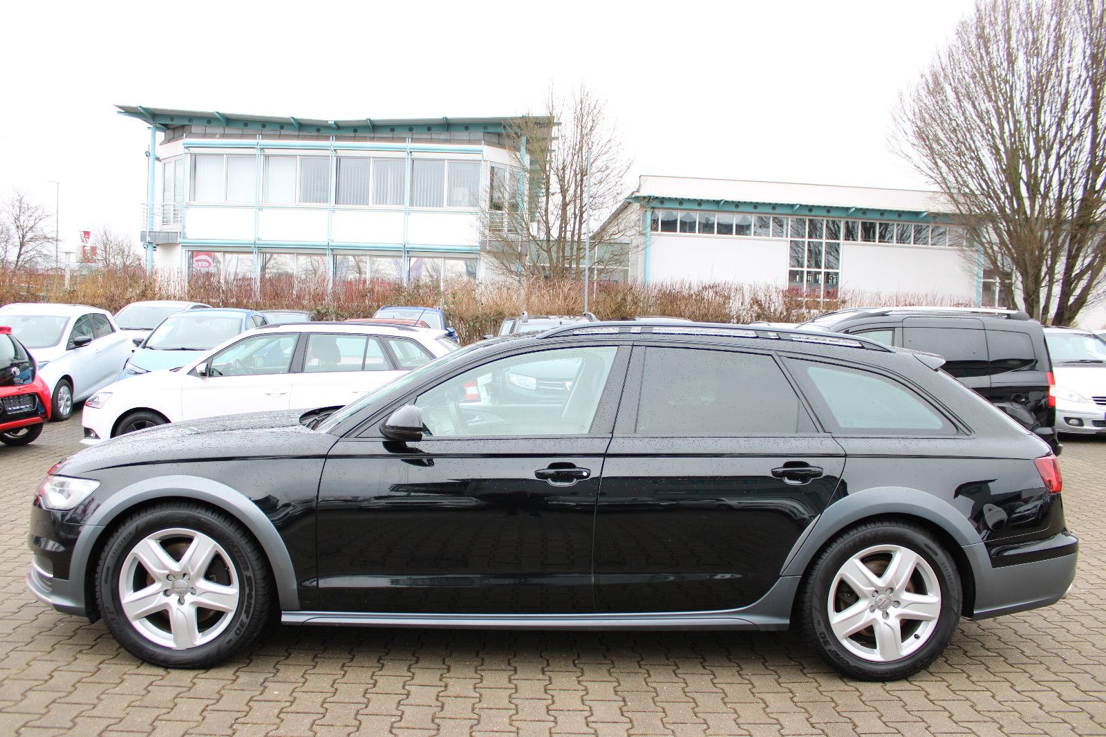 Fahrzeugabbildung Audi A6 Allroad 3.0 TDI quattro